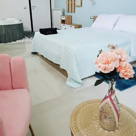 La Della Casa Bianca Bed & Breakfast *